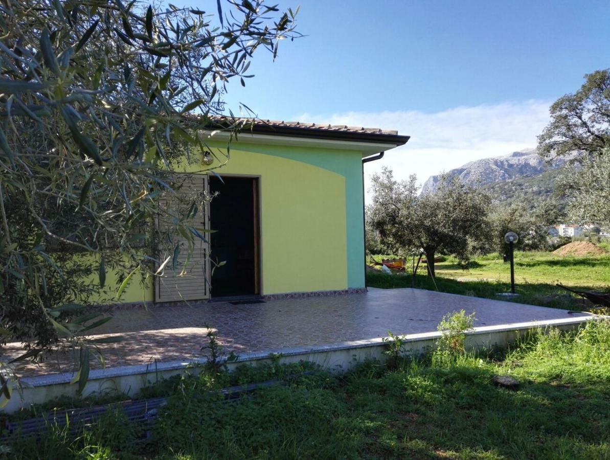 Agriturismo "Pirastreri" Siniscola Eksteriør billede